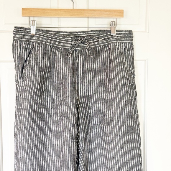 LL Bean Women's Premium Washable Linen Pull-On Pants, Stripe 12 - Picture 4 of 12